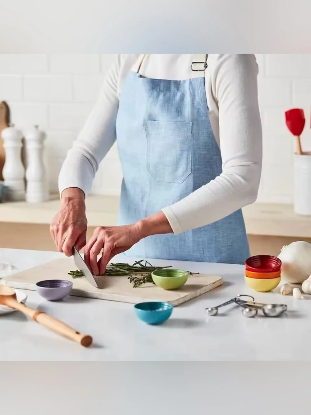 Le Creuset Vancouver Stoneware Pinch Prep Mini Bowl Dip Cup Salt & Pepper Holder